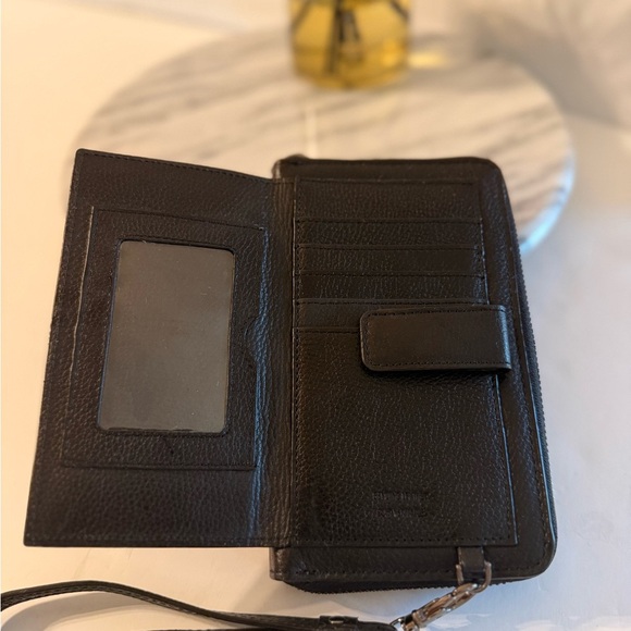 Rachel Rachel Roy Wristlet Black Snake Like Pattern Leather Zip Magnetic Closure - Picture 5 of 15